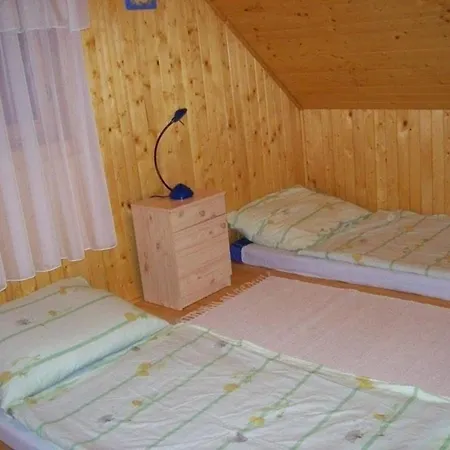 Schoenes Holzhaus In Balatonfőkajár