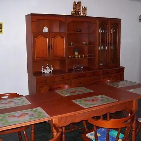 Schoenes Holzhaus In 別荘 Balatonfőkajár